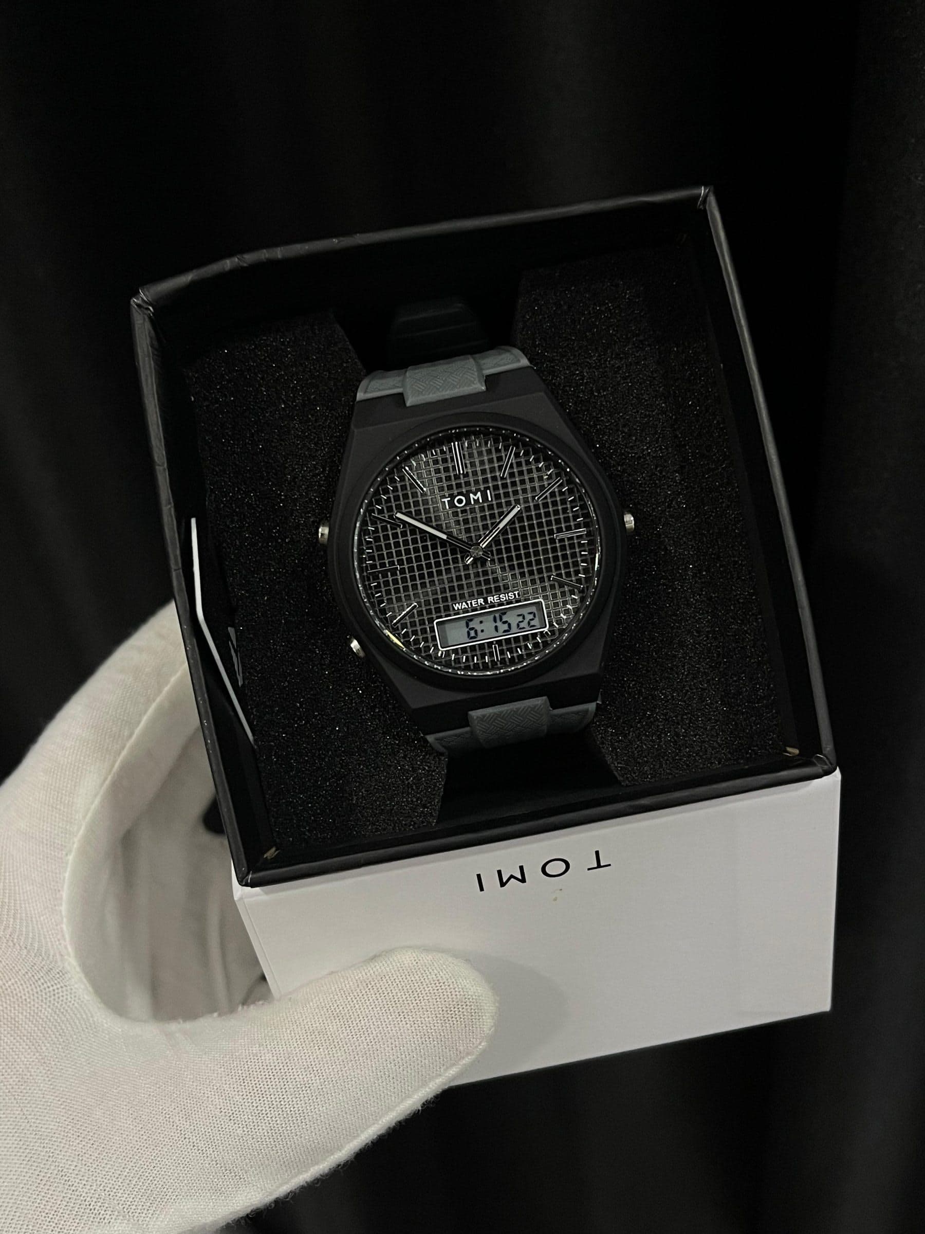Tomi Men's Watch - Stylish and Durable Timepiece — image 1